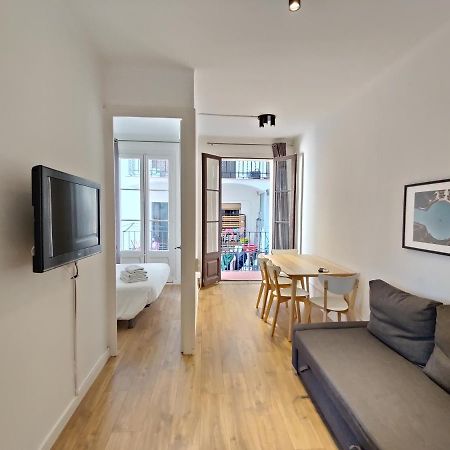 Cozy Apartment In Gracia バルセロナ エクステリア 写真