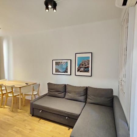 Cozy Apartment In Gracia バルセロナ エクステリア 写真