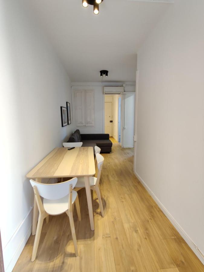 Cozy Apartment In Gracia バルセロナ エクステリア 写真